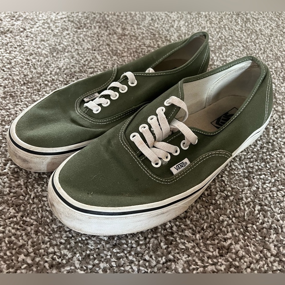 Vans Authentics